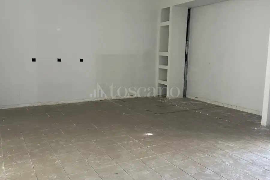Negozio in vendita di 318 mq a €500.000 (rif. 29/2025)
