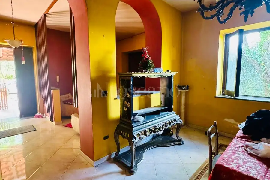 Casa Indipendente in vendita di 250 mq a €160.000 (rif. 146/2026)