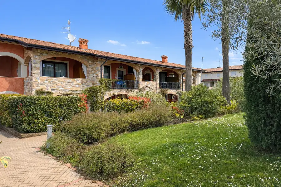 Casa in vendita di 80 mq a €350.000 (rif. 16/2026)