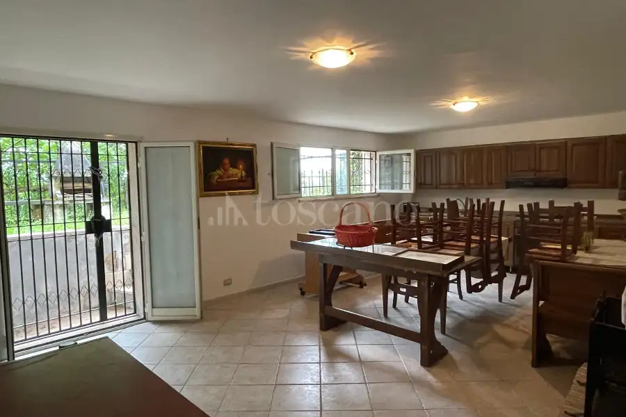 Villino a Schiera in vendita di 180 mq a €115.000 (rif. 14/2025)