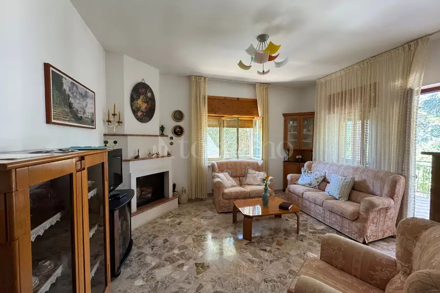 Villa Bifamiliare in vendita di 120 mq a €197.000 (rif. 14/2025)