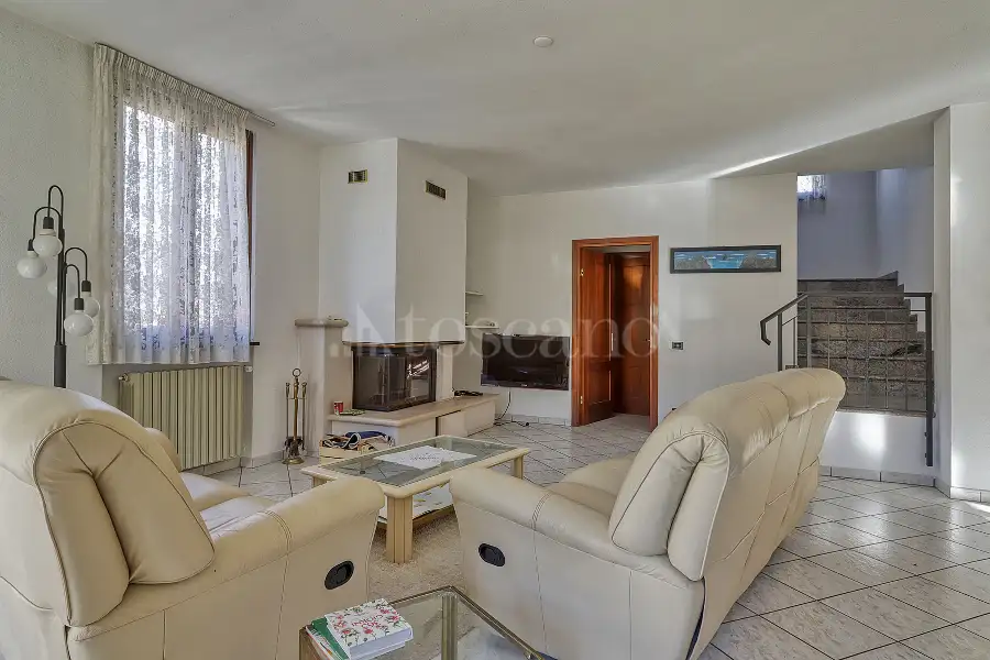 Villa in vendita di 320 mq a €485.000 (rif. 52/2026)
