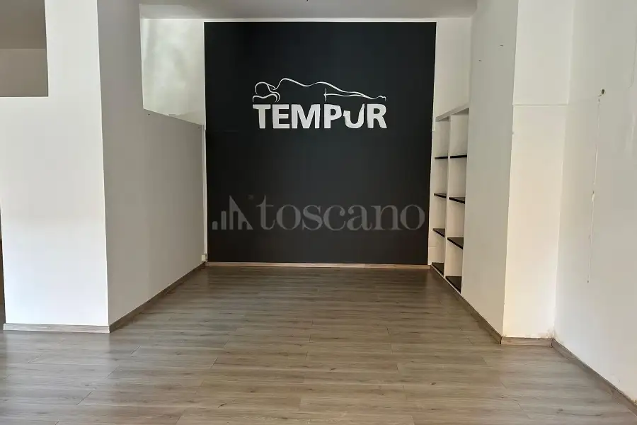 Negozio in vendita di 64 mq a €70.000 (rif. 2/2024)