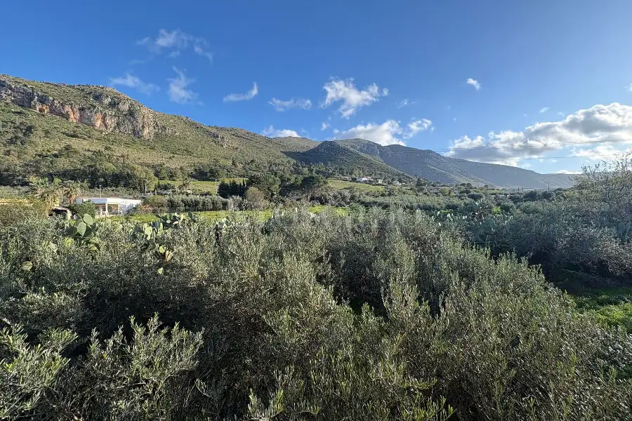 Villa in vendita di 240 mq a €390.000 (rif. 23/2026)