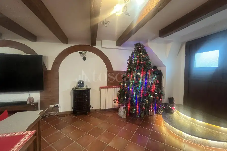 Casa Indipendente in vendita di 200 mq a €789.000 (rif. 51/2024)