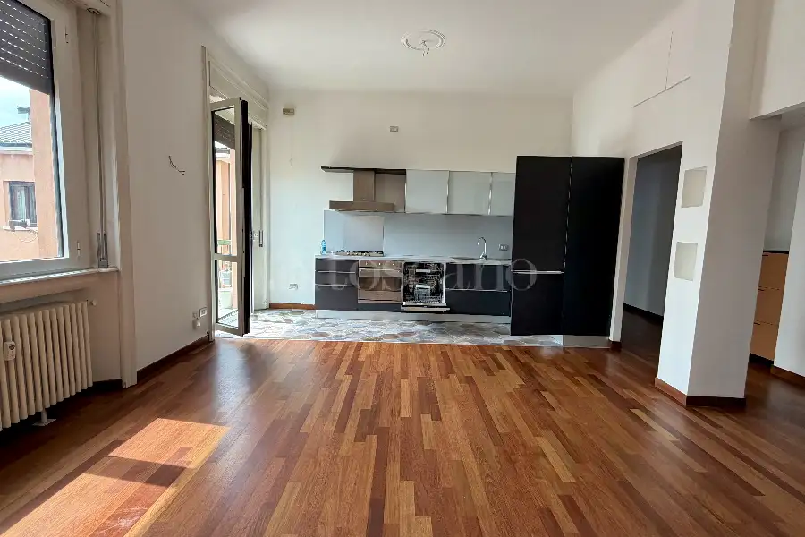 Casa in affitto di 85 mq a €1.250 (rif. 21/2026)