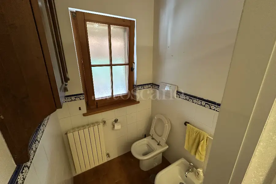 Casale in vendita di 747 mq a €790.000 (rif. 11/2026)