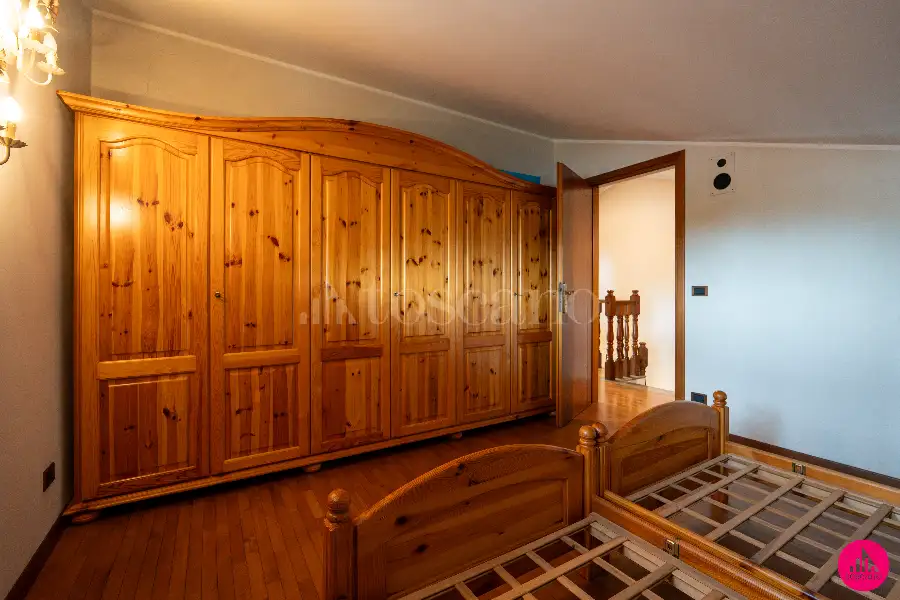 Villino a Schiera in vendita di 228 mq a €395.000 (rif. 177/2026)
