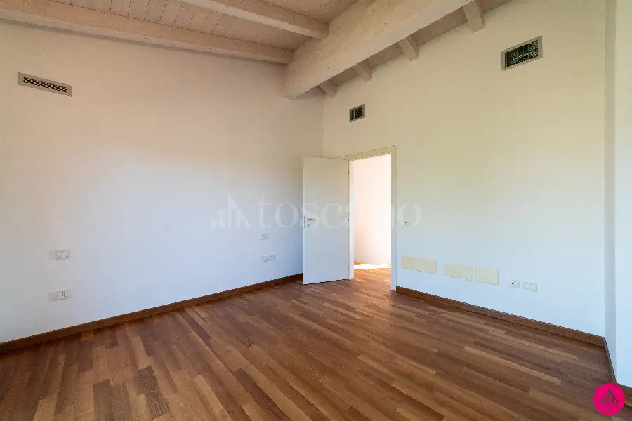 Villa in vendita di 280 mq a €690.000 (rif. 56/2025)