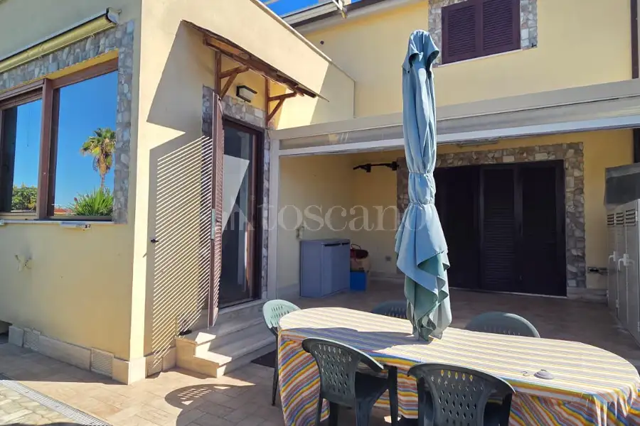 Villa Bifamiliare in vendita di 135 mq a €499.000 (rif. 46/2026)