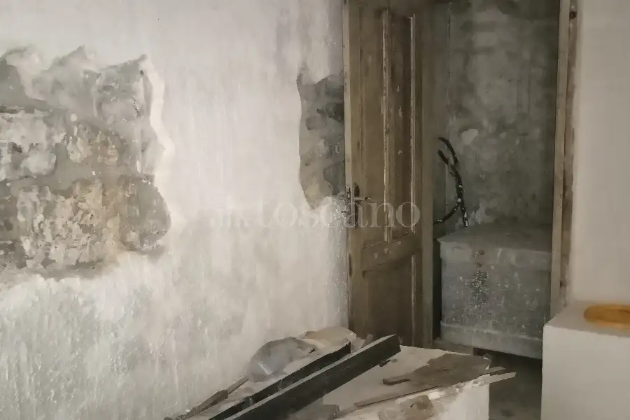 Casa Indipendente in vendita di 189 mq a €160.000 (rif. 32/2026)