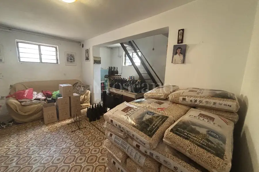 Villa in vendita di 290 mq a €390.000 (rif. 27/2026)