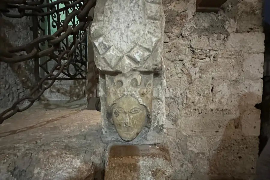 Palazzo in vendita di 3.000 mq trattativa riservata (rif. 69/2026)