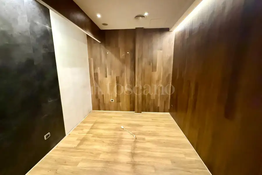 Negozio in affitto di 247 mq a €16.000 (rif. 15/2025)