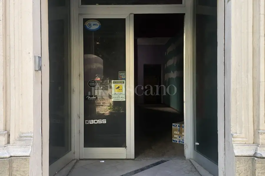 Negozio in affitto di 68 mq a €800 (rif. 53/2026)