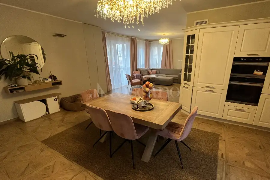 Casa in vendita di 119 mq a €450.000 (rif. 2/2026)
