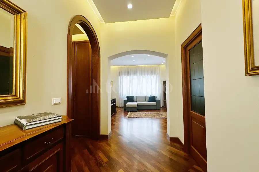 Casa in vendita di 120 mq a €659.000 (rif. 27/2026)