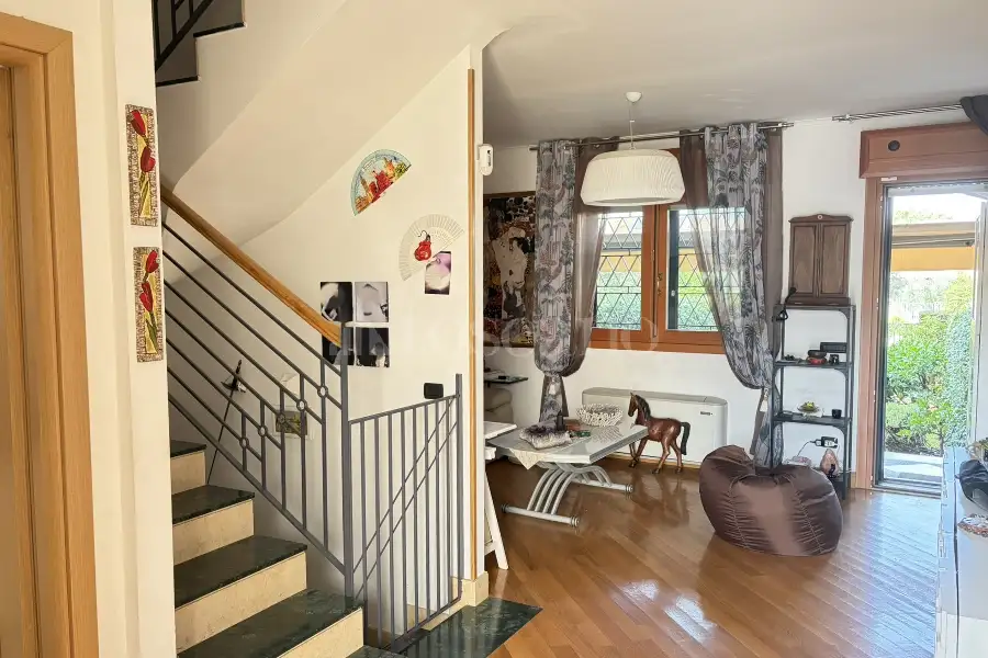 Villino a Schiera in vendita di 160 mq a €530.000 (rif. 20/2026)