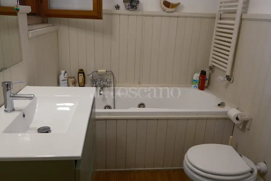 Villino a Schiera in vendita di 200 mq a €840.000 (rif. 39/2026)