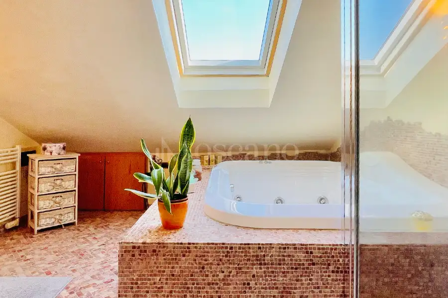 Villa in vendita di 410 mq trattativa riservata (rif. 112/2024)