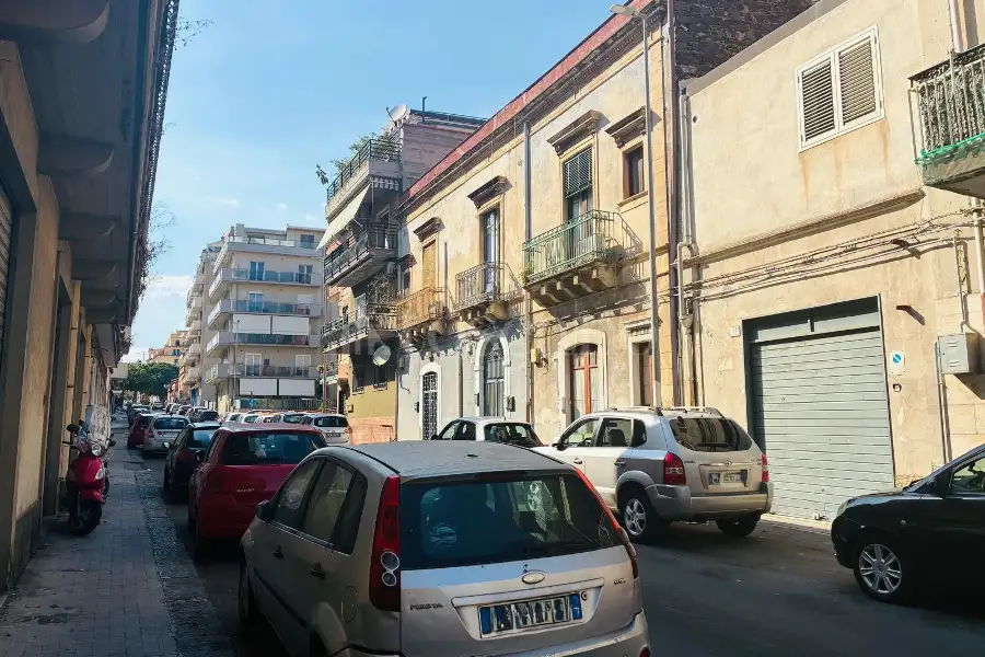 Palazzo in vendita di 433 mq a €468.000 (rif. 112/2026)