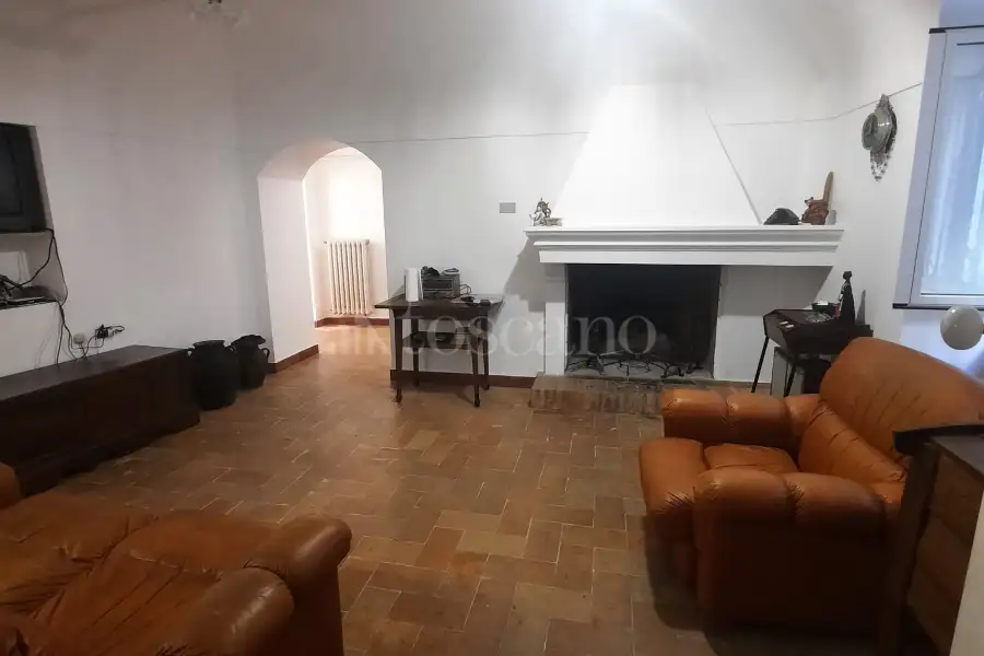 Palazzo in vendita di 200 mq a €165.000 (rif. 5/2026)