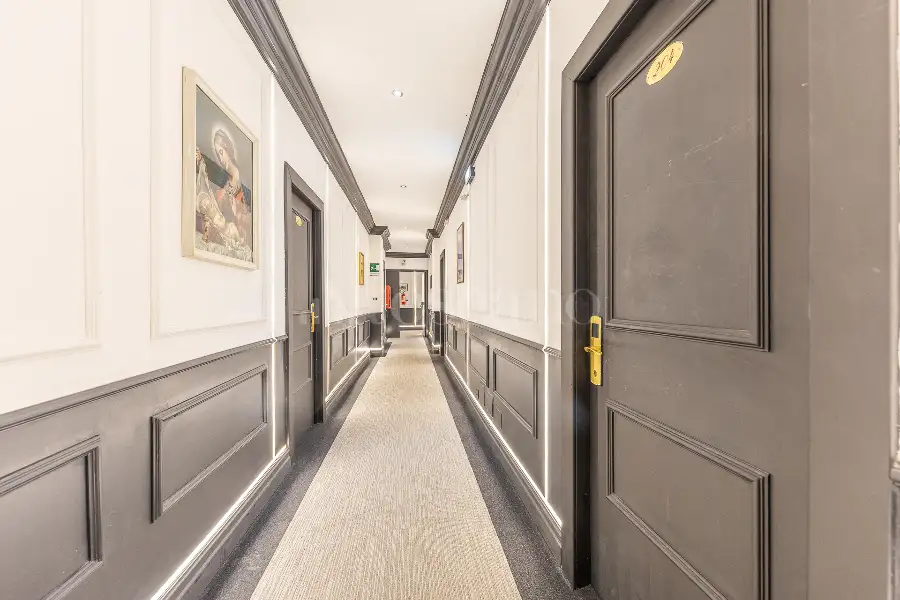 Albergo in vendita di 592 mq a €1.999.000 (rif. 17/2025)