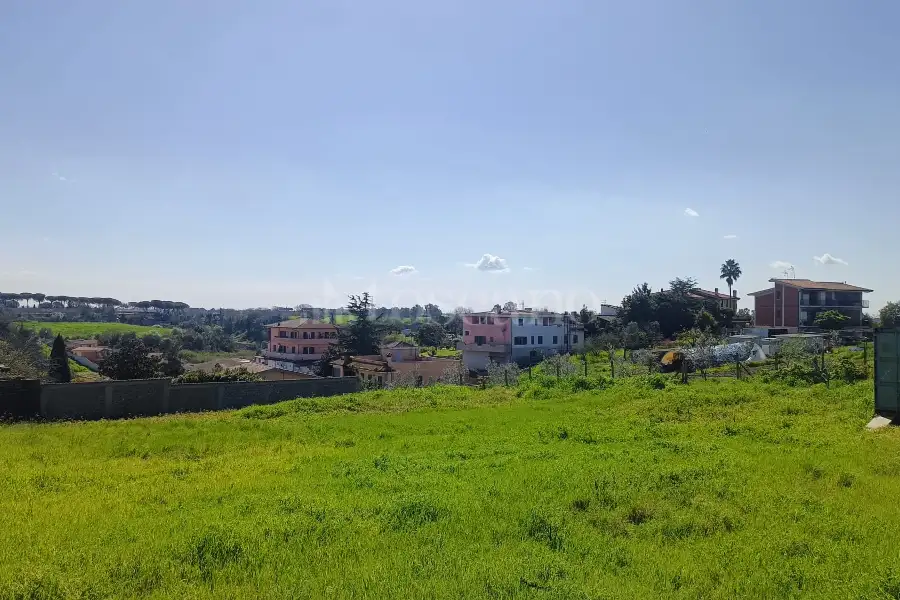 Agricolo in vendita di 1.100 mq a €39.000 (rif. 12/2026)