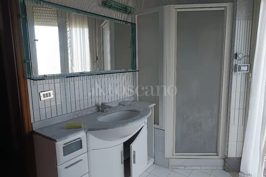 Casa in vendita di 232 mq a €198.000 (rif. 25/2026)