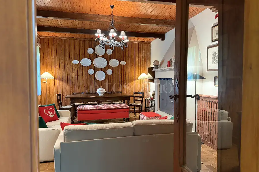 Villa Bifamiliare in vendita di 160 mq a €155.000 (rif. 12/2026)