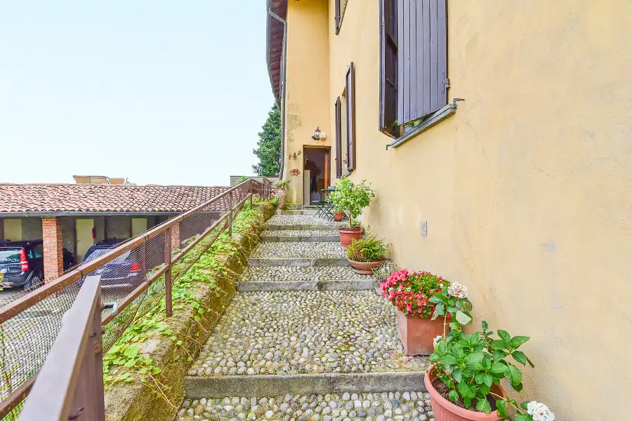 Casa Indipendente in vendita di 180 mq a €320.000 (rif. 21/2024)