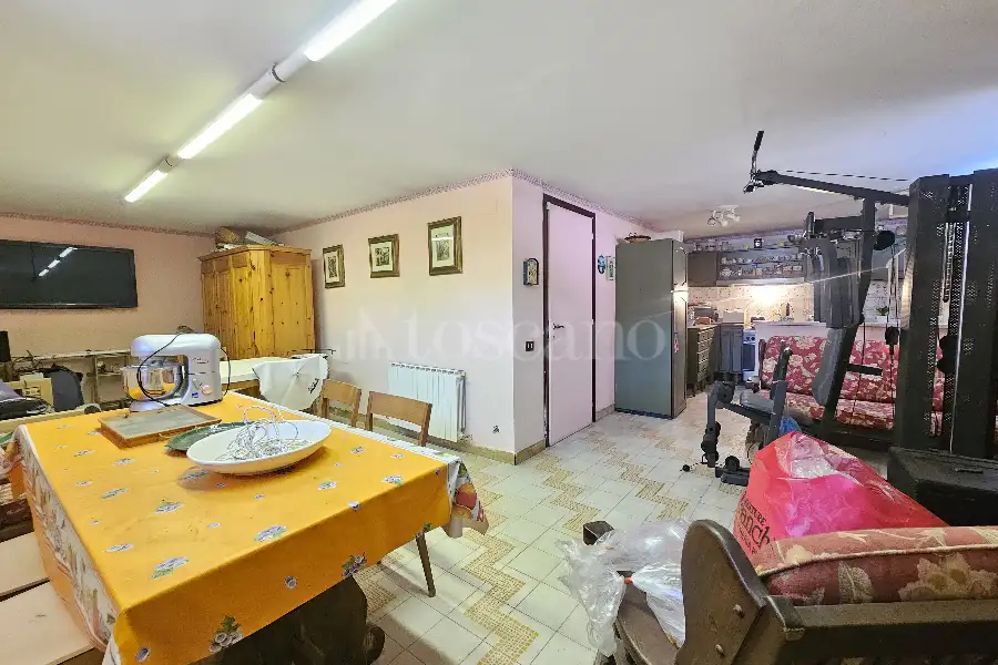 Villa Bifamiliare in vendita di 200 mq a €299.000 (rif. 141/2025)