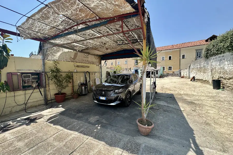 Posto Auto in affitto di 60 mq a €700 (rif. 20/2025)