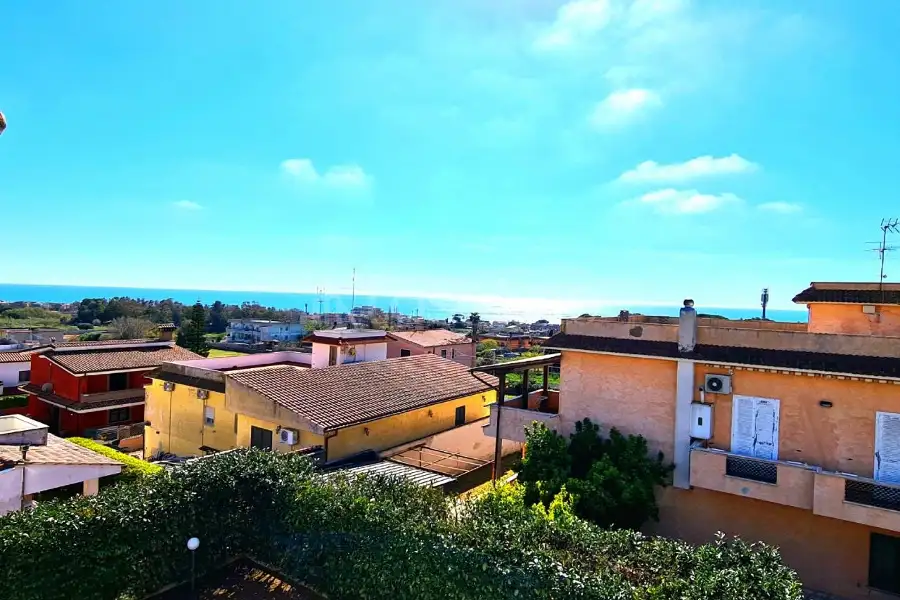 Villa Bifamiliare in vendita di 160 mq a €249.000 (rif. 52/2026)