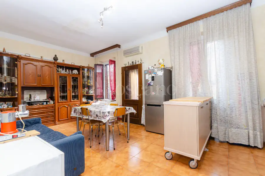 Casa in vendita di 85 mq a €660.000 (rif. 2/2026)