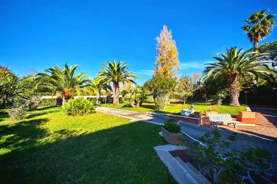 Villa Plurifamiliare in vendita di 280 mq a €589.000 (rif. 37/2025)