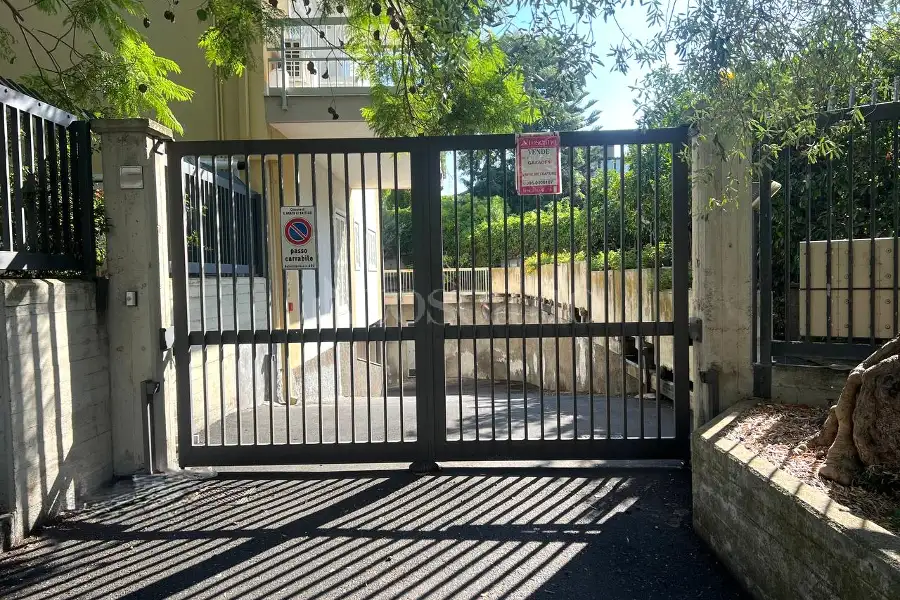 Garage in affitto di 18 mq a €130 (rif. 169/2026)