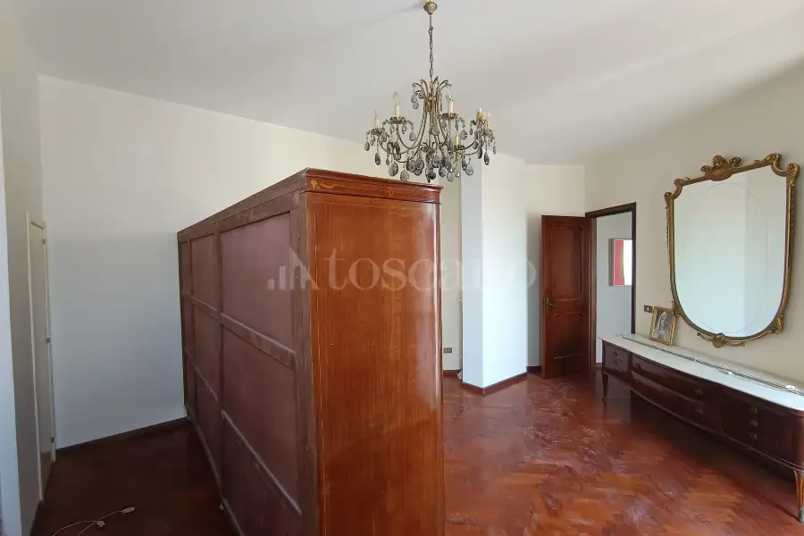Casa in vendita di 232 mq a €198.000 (rif. 25/2026)