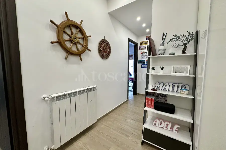 Casa in vendita di 205 mq a €360.000 (rif. 21/2025)