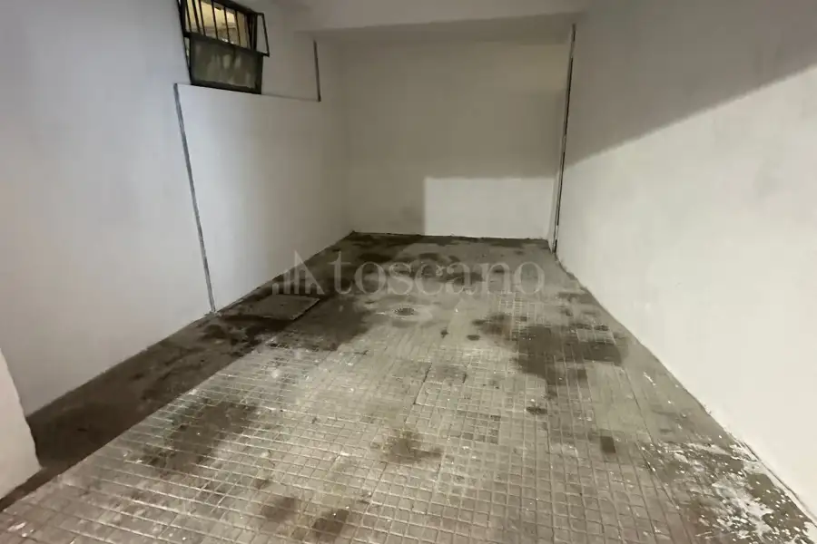 Box in affitto di 13 mq a €260 (rif. 1/2026)