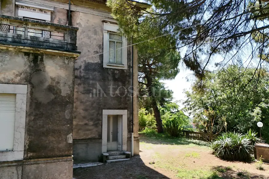 Rustico in vendita di 2.000 mq a €2.000.000 (rif. 26/2026)