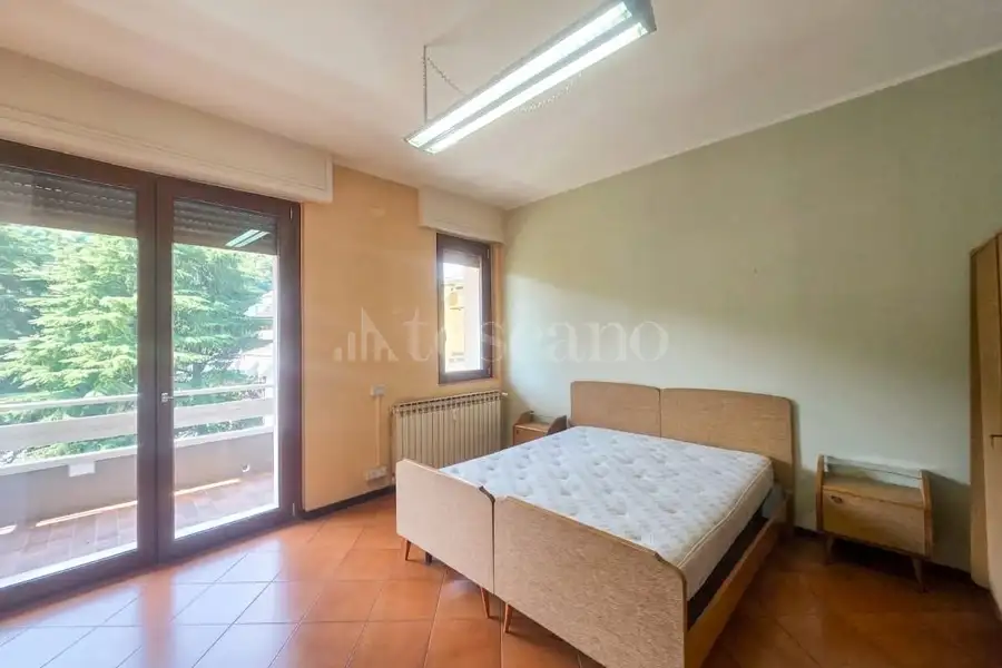 Attico in vendita di 314 mq a €490.000 (rif. 69/2026)