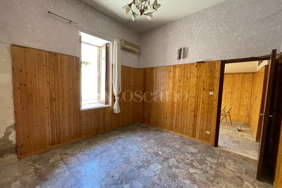 Casa in vendita di 123 mq a €49.000 (rif. 1/2025)