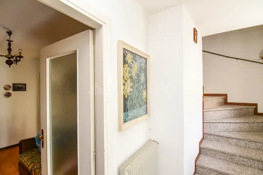 Casa Indipendente in vendita di 220 mq a €295.000 (rif. 13/2026)