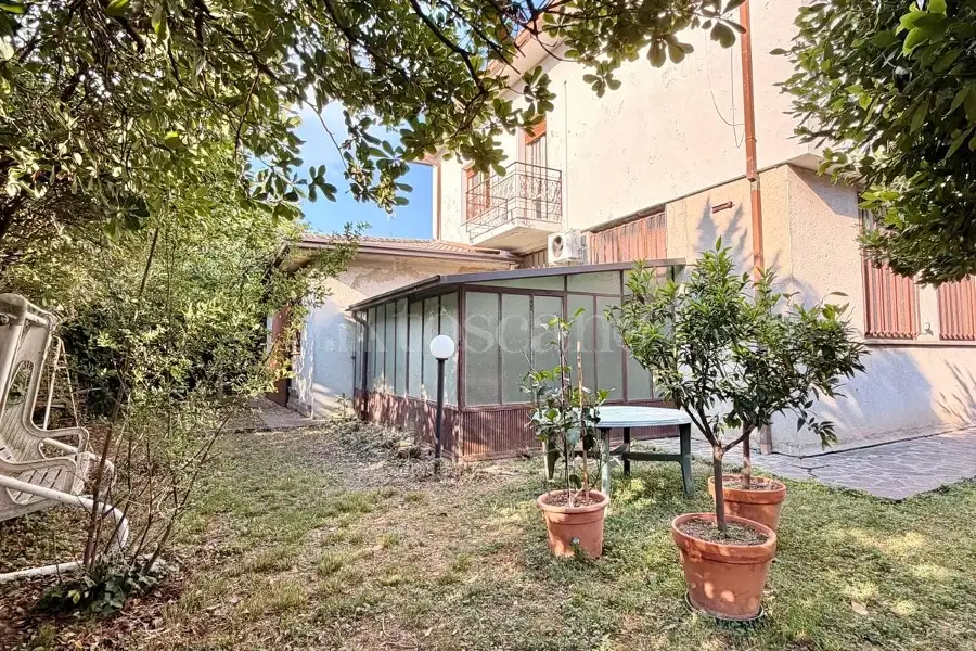 Casa Indipendente in vendita di 230 mq a €460.000 (rif. 22/2026)