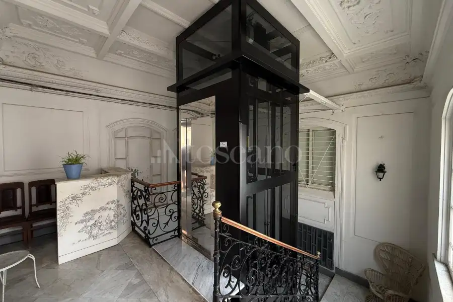 Attico in vendita di 260 mq a €1.290.000 (rif. 18/2026)