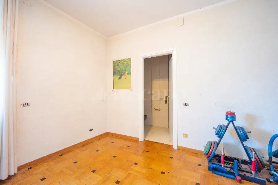 Attico in vendita di 440 mq a €1.650.000 (rif. 17/2026)