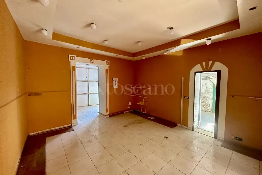 Negozio in affitto di 70 mq a €450 (rif. 25/2025)