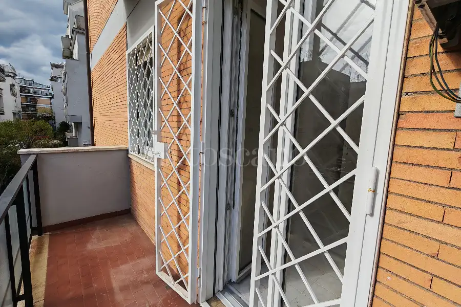 Casa in affitto di 60 mq a €890 (rif. 8/2026)