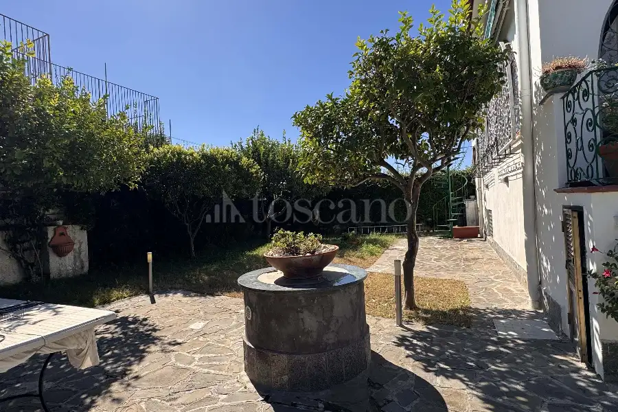 Villa in vendita di 500 mq a €1.080.000 (rif. 46/2025)